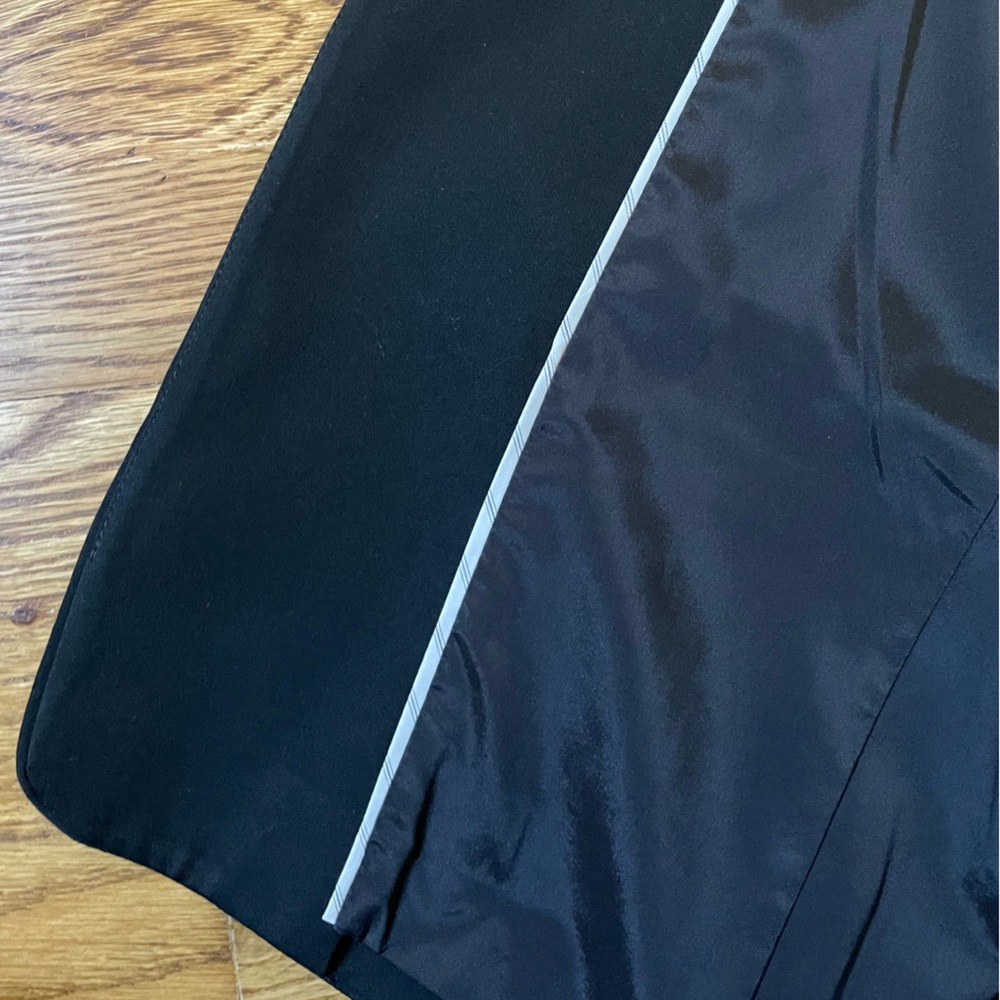 Express Women's Black Single-Button Blazer - Picture 5 of 8
